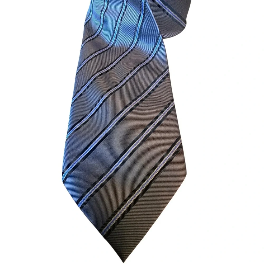 Ermenegildo Zegna Mens Silk Tie Grey Blue Black Diagonal Stripe Made in Italy